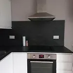City Vibes Chic 1Br Flat With Style And Comfort